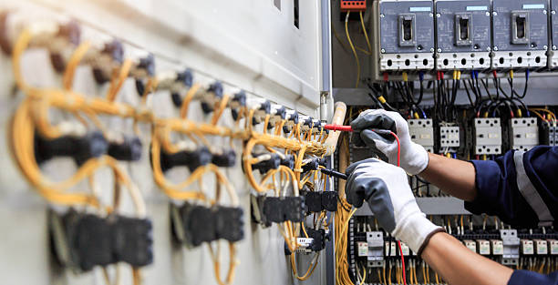 Professional Electrician technician working in Burlington, KS